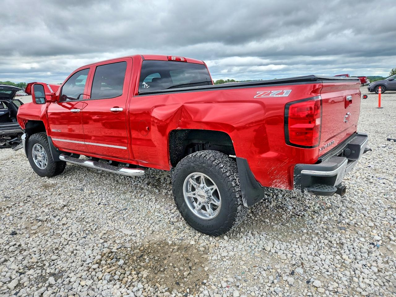 2015 CHEVROLET SILVERADO