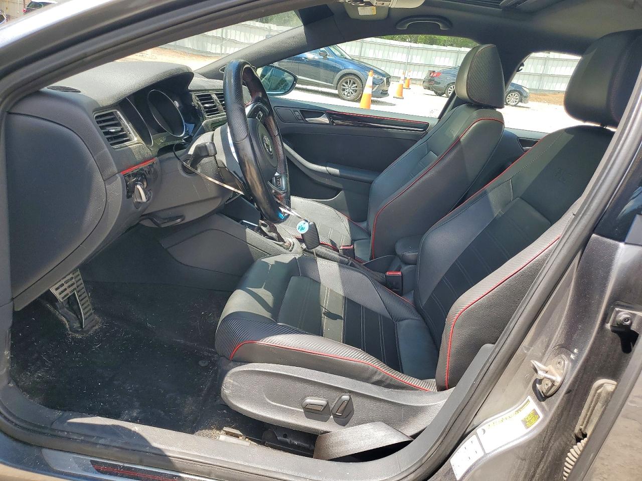2015 VOLKSWAGEN JETTA