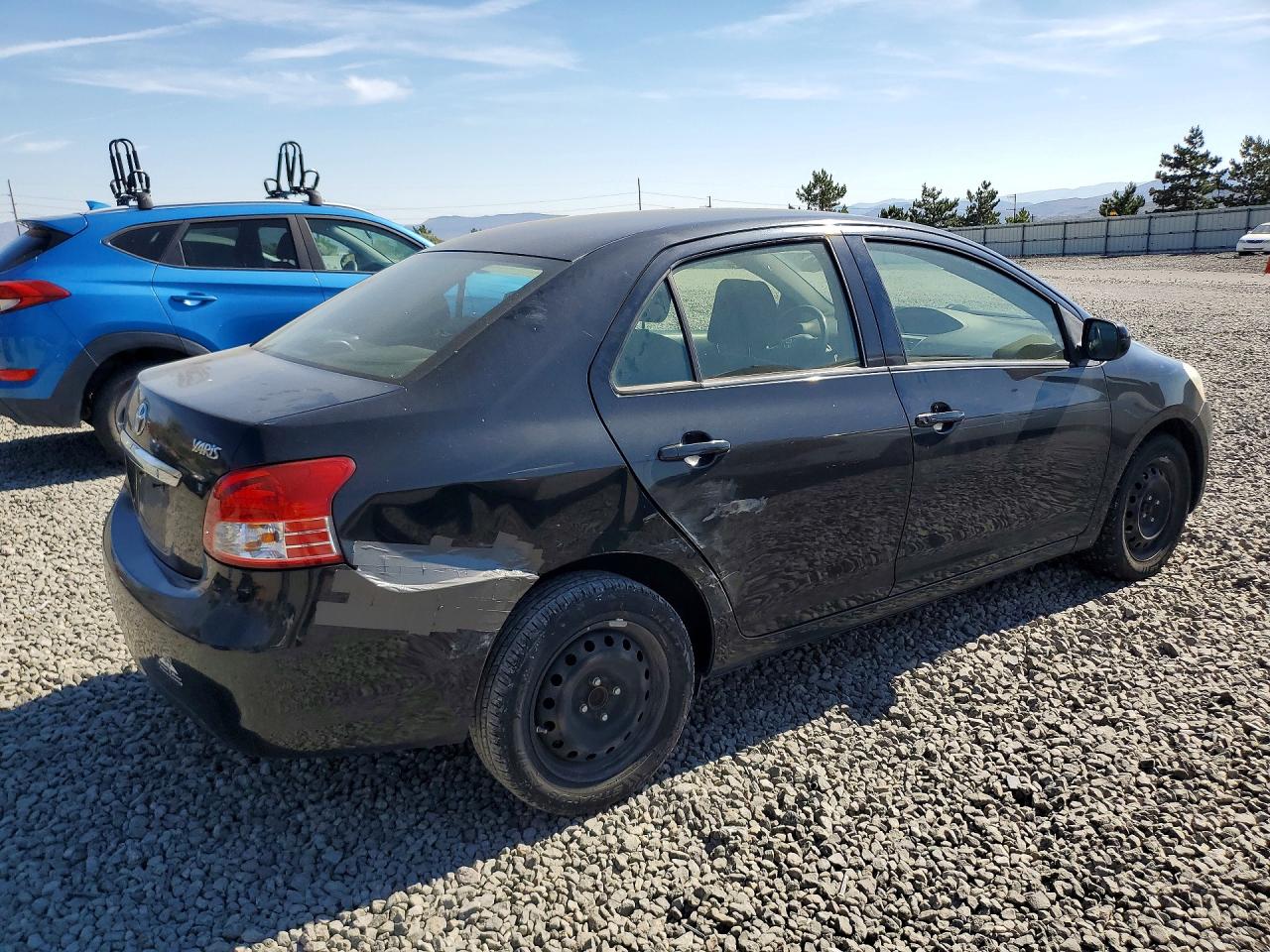2012 TOYOTA YARIS