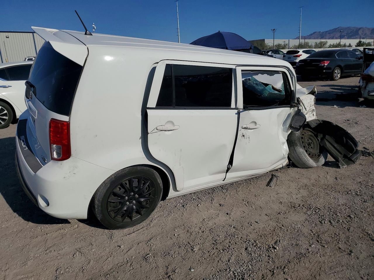 2015 SCION XB