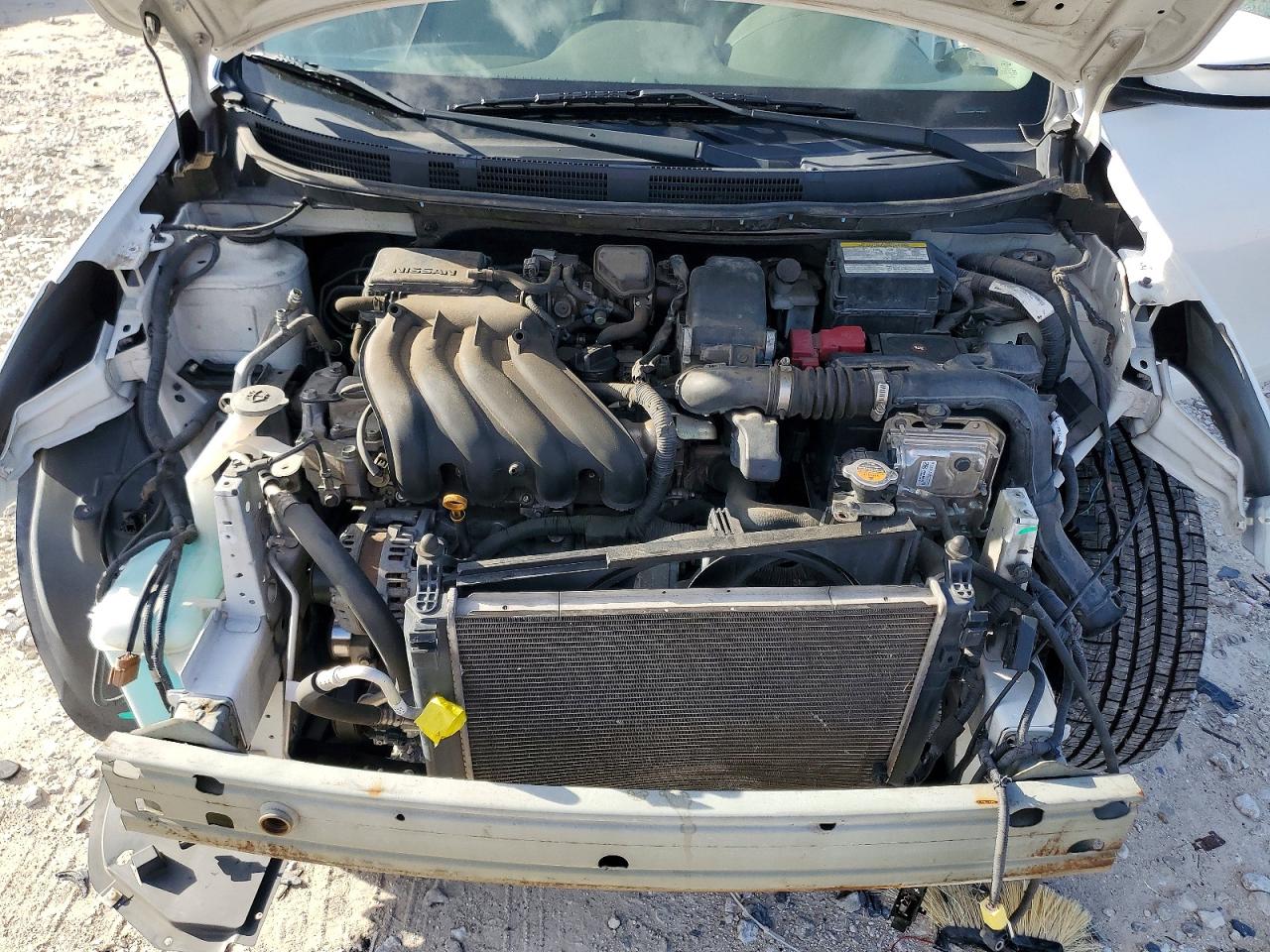 2015 NISSAN VERSA