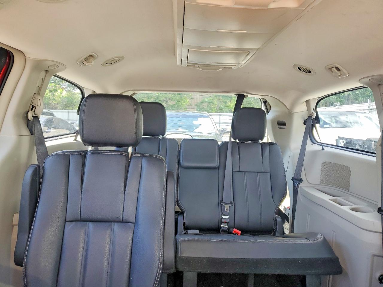2016 CHRYSLER MINIVAN