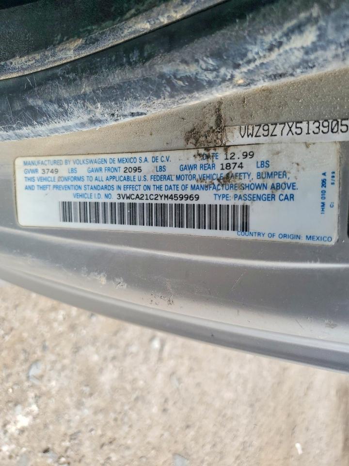 2000 VOLKSWAGEN BEETLE