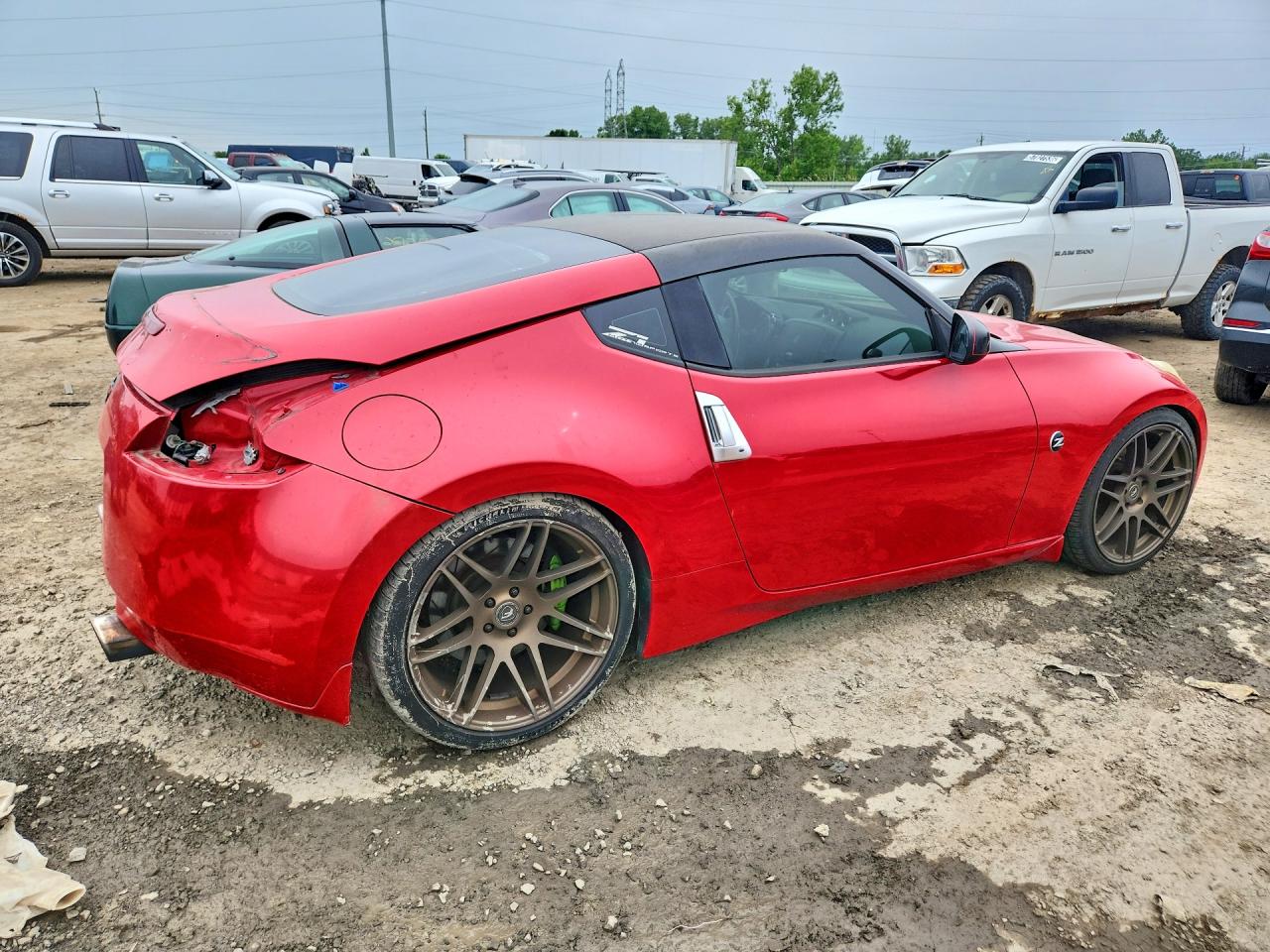 2017 NISSAN 370Z