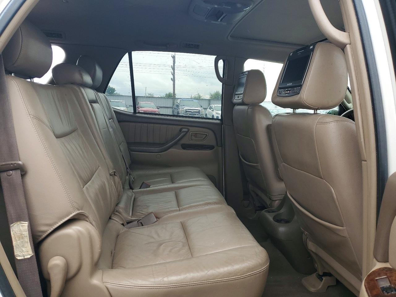 2003 TOYOTA SEQUOIA