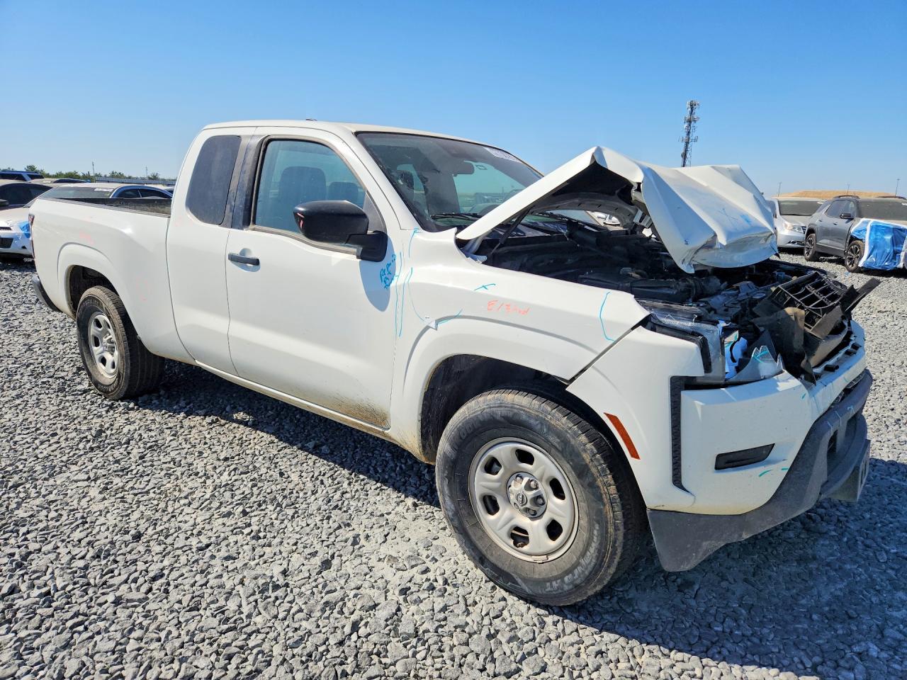 2024 NISSAN FRONTIER