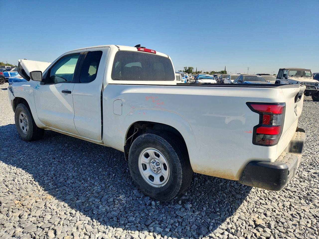 2024 NISSAN FRONTIER