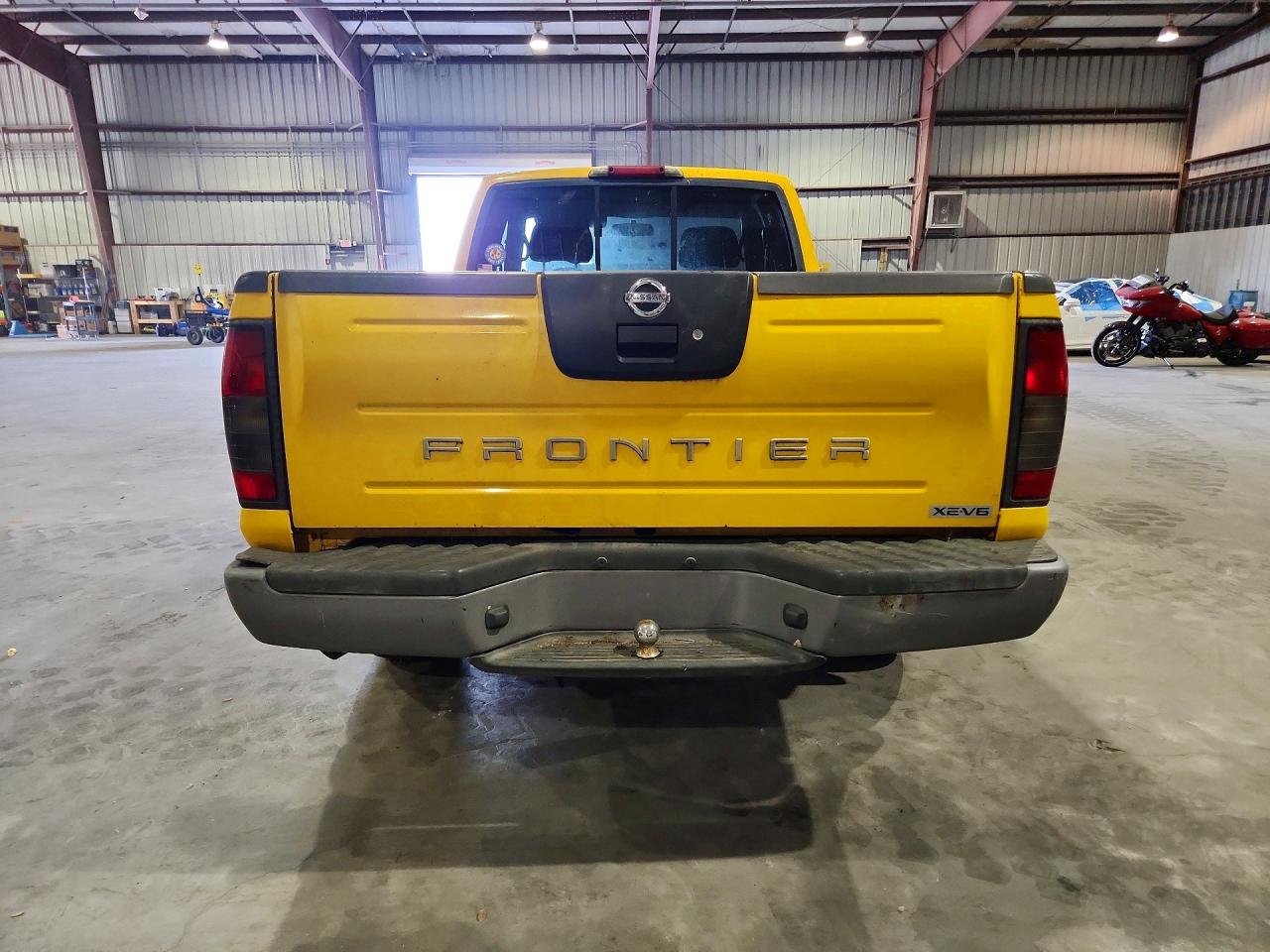 2004 NISSAN FRONTIER
