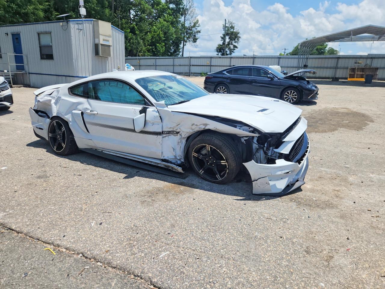 2021 FORD MUSTANG