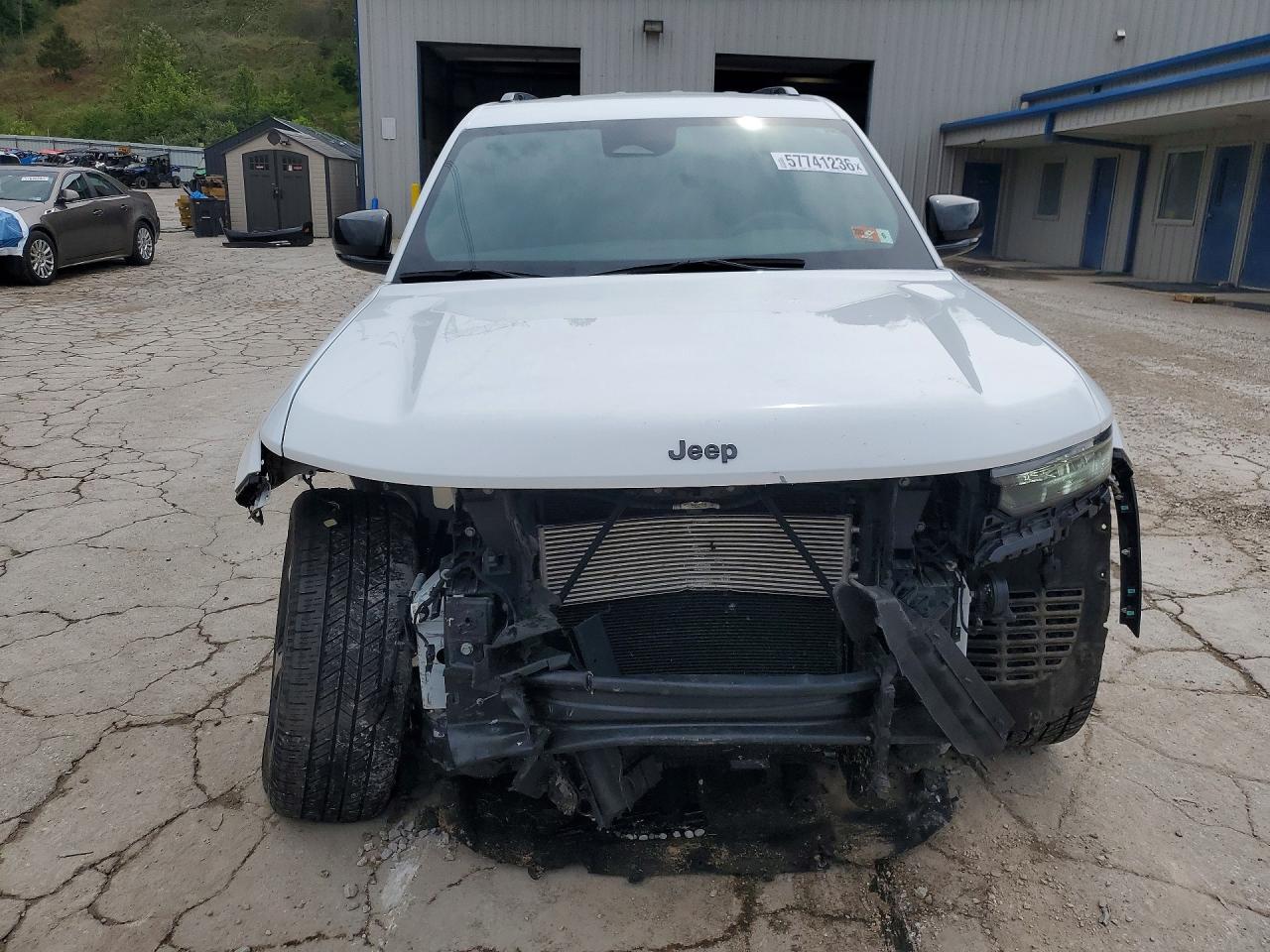 2023 JEEP CHEROKEE