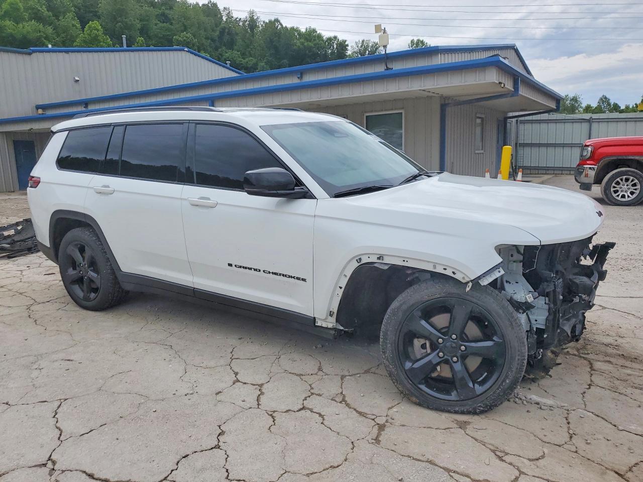 2023 JEEP CHEROKEE