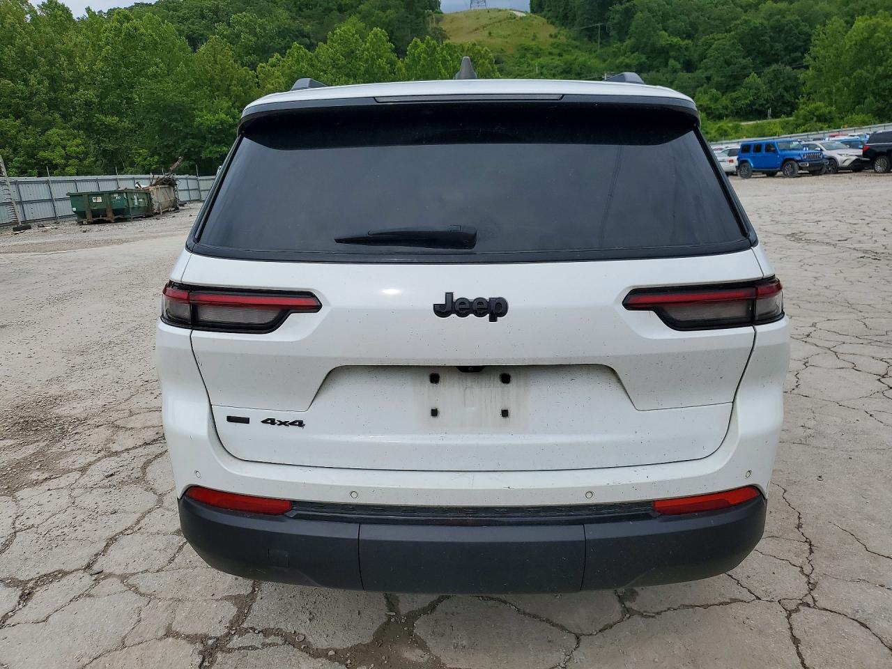 2023 JEEP CHEROKEE