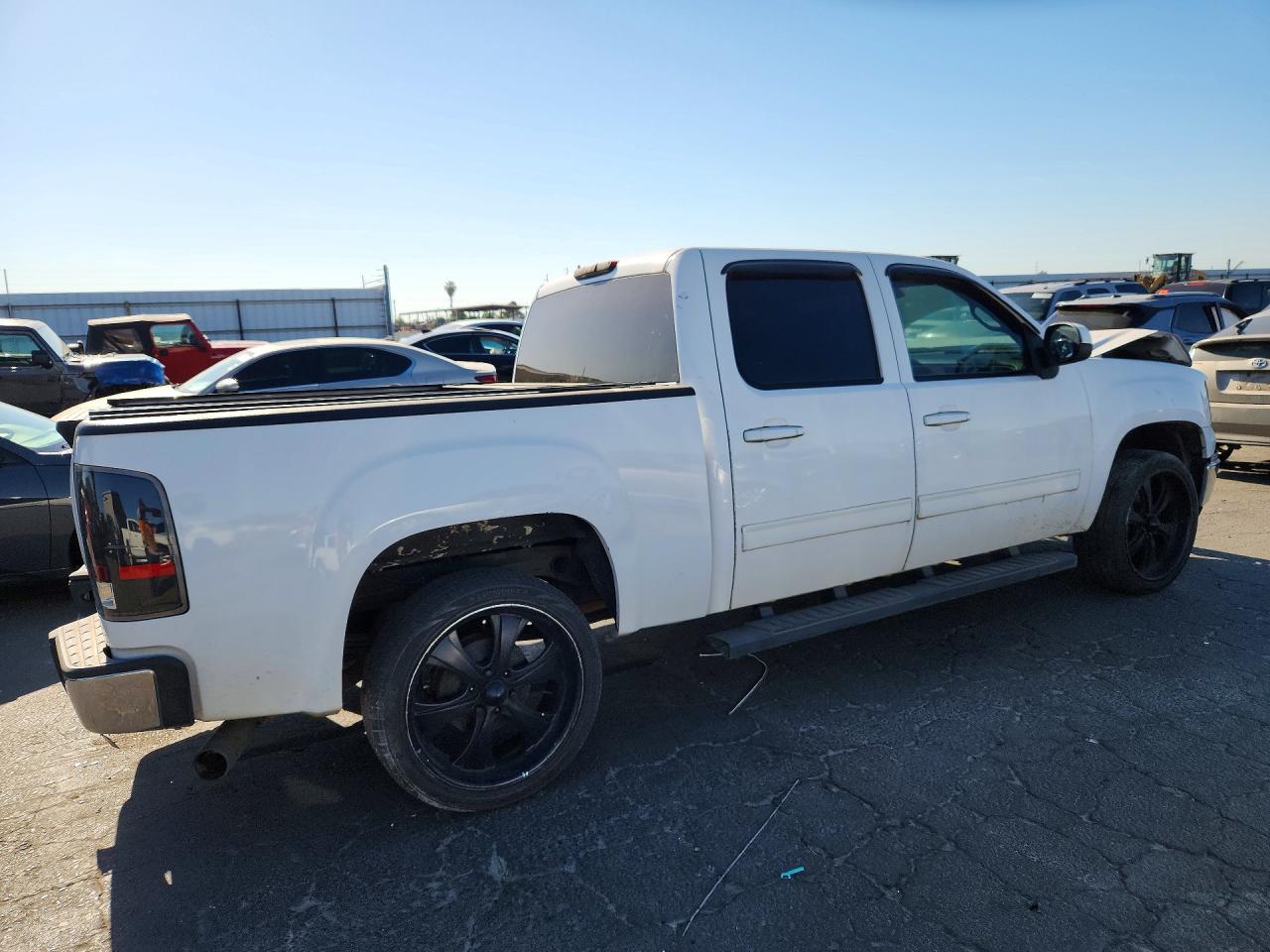 2013 GMC SIERRA