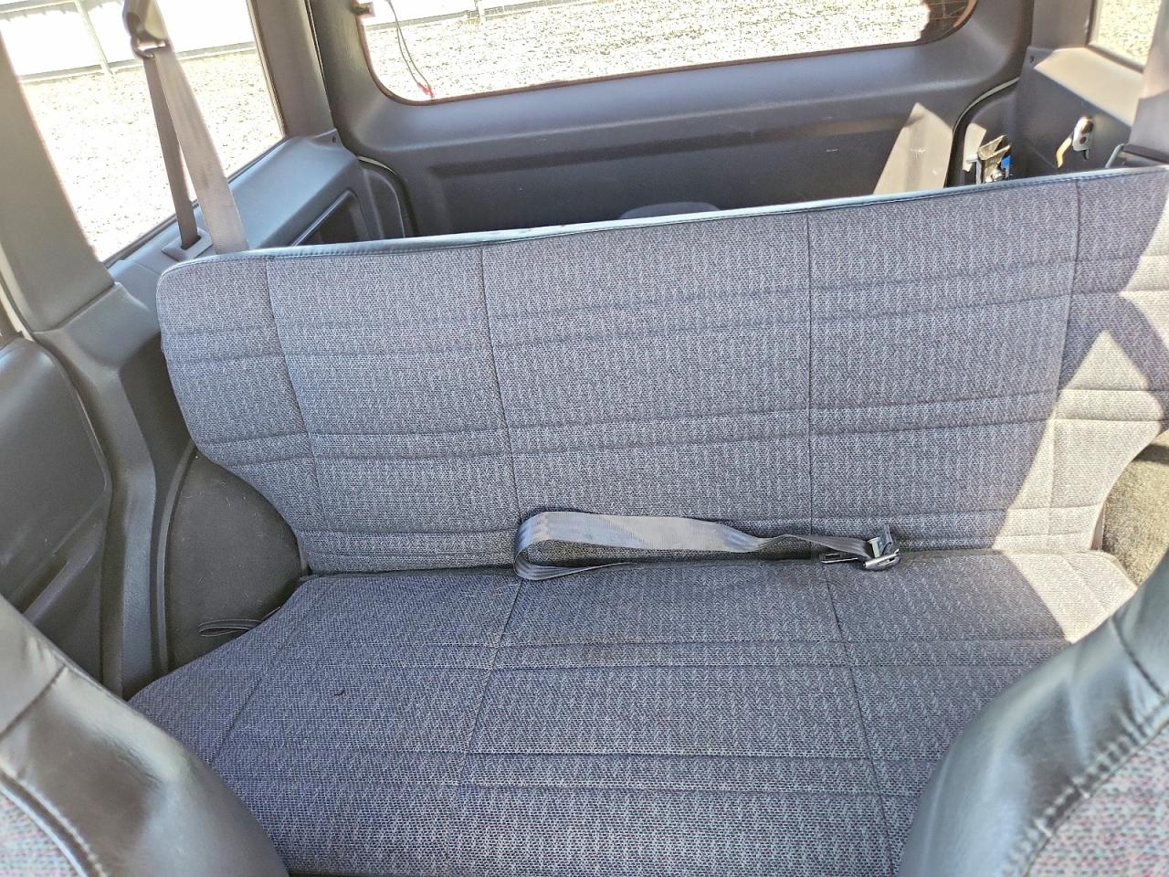 2000 JEEP CHEROKEE