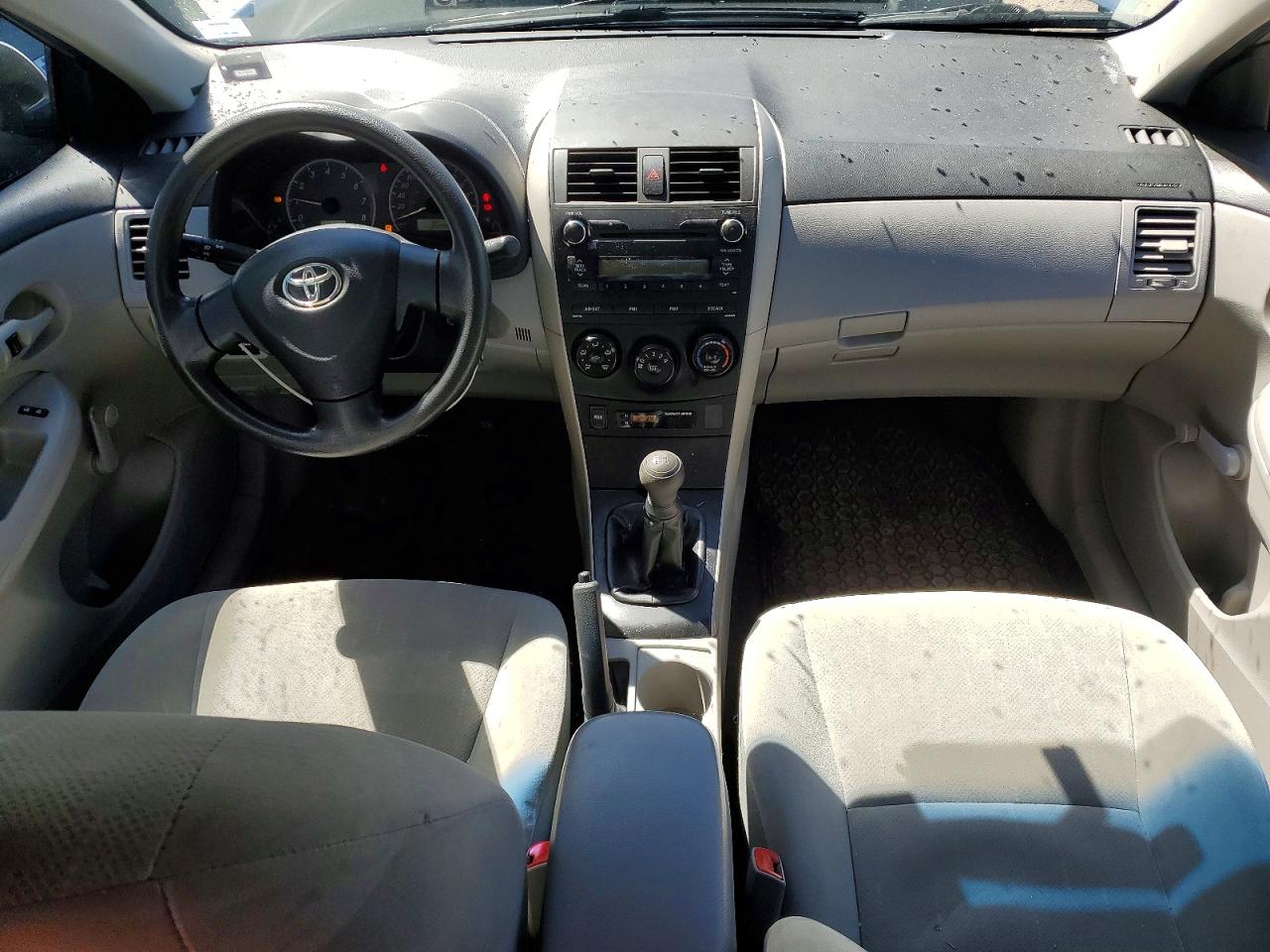 2011 TOYOTA COROLLA