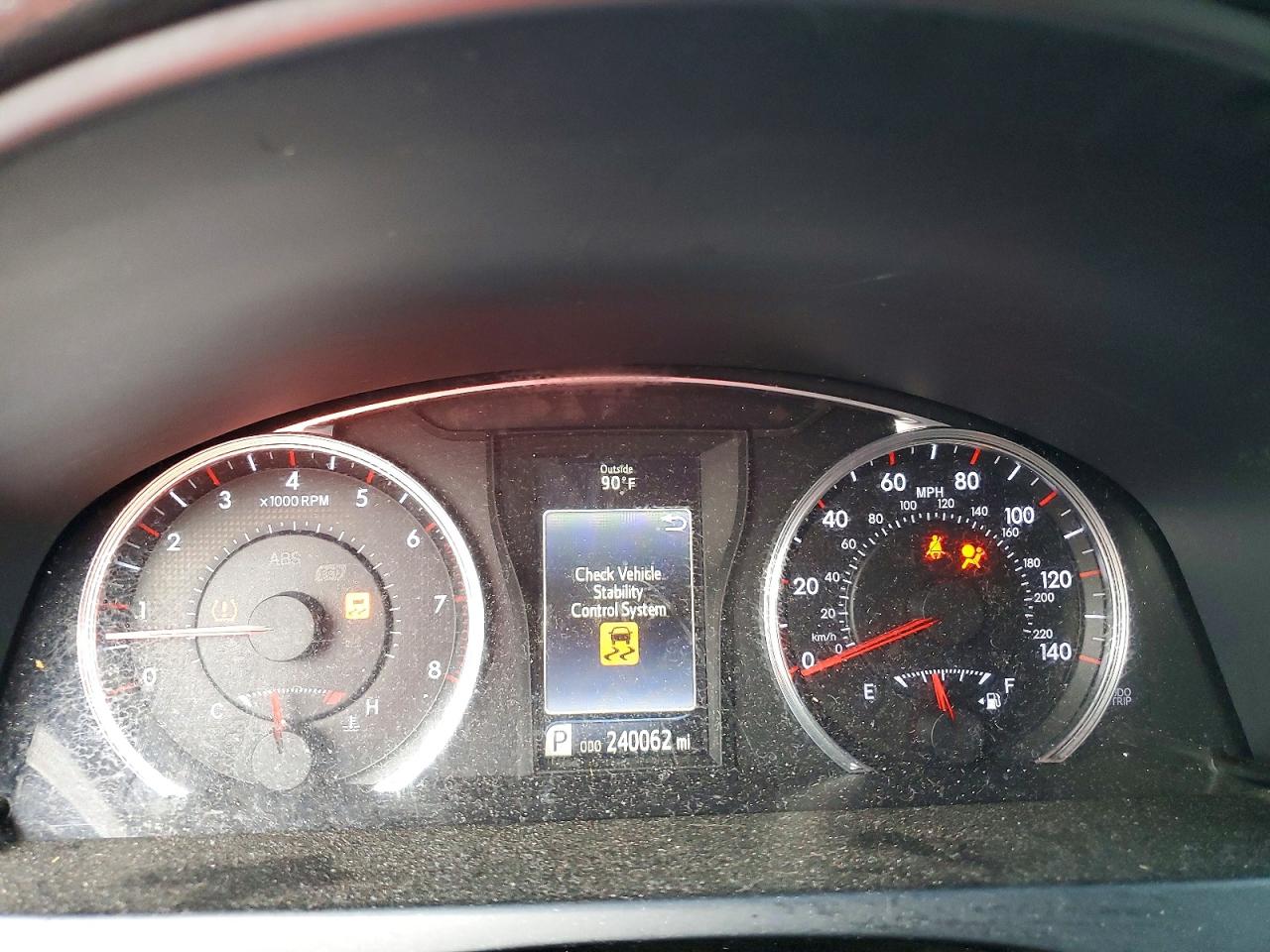2015 TOYOTA CAMRY