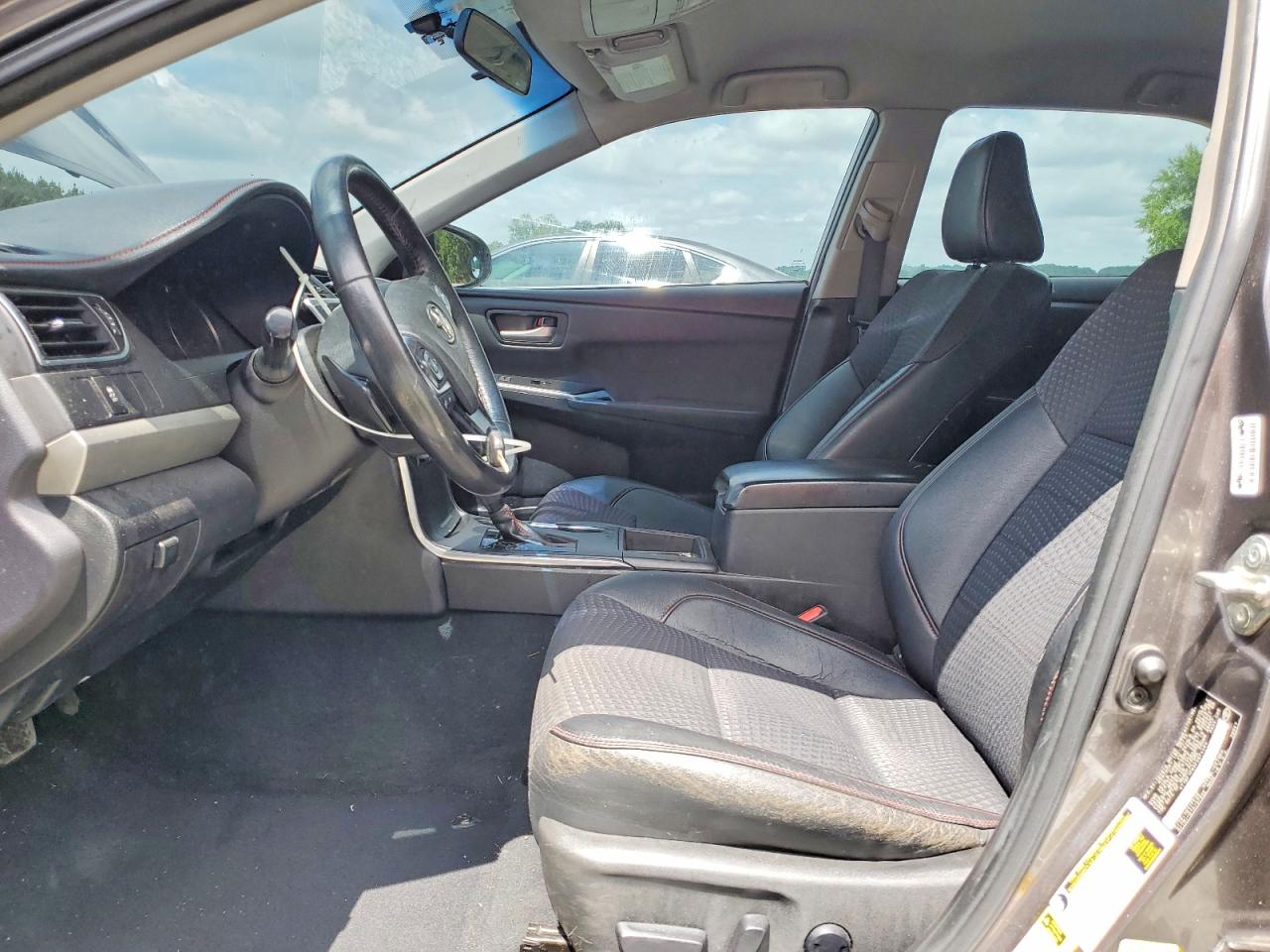 2015 TOYOTA CAMRY