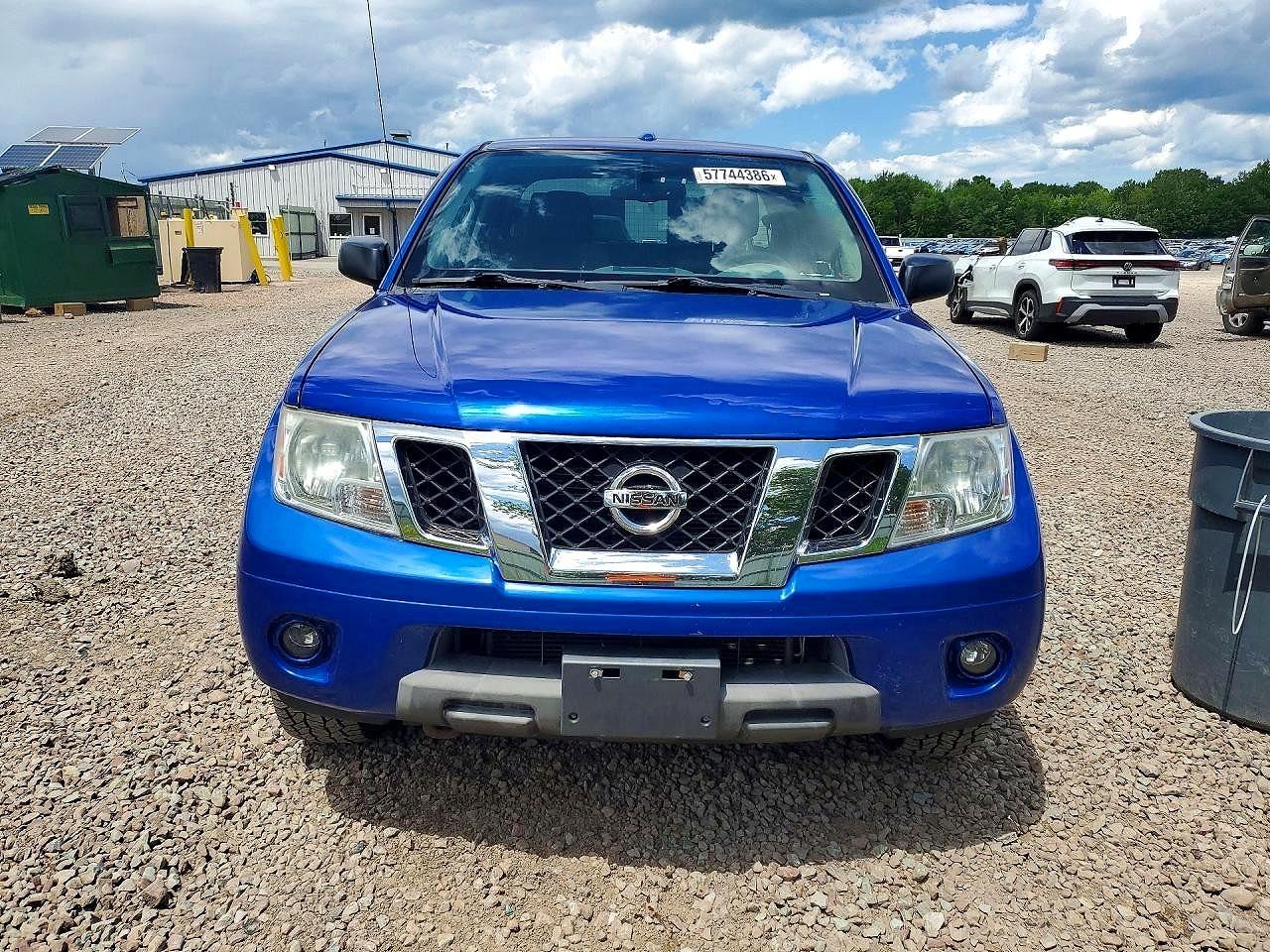 2012 NISSAN FRONTIER