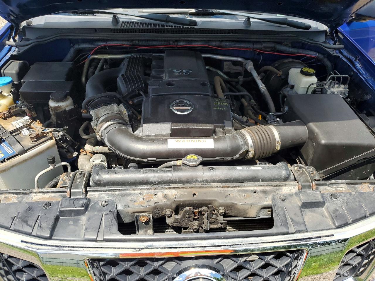 2012 NISSAN FRONTIER