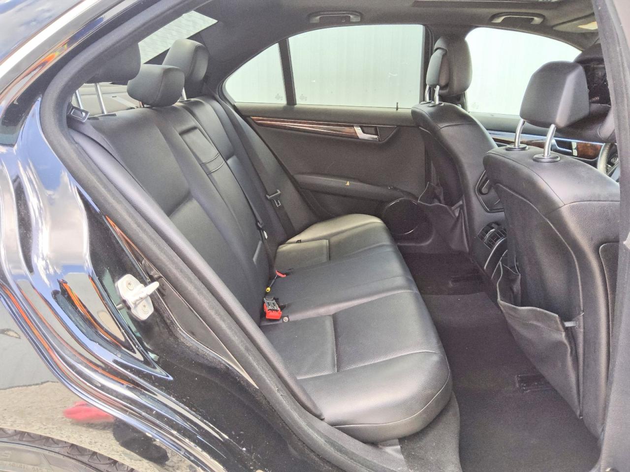 2010 MERCEDES-BENZ C-CLASS