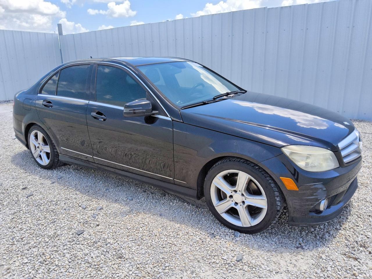 2010 MERCEDES-BENZ C-CLASS