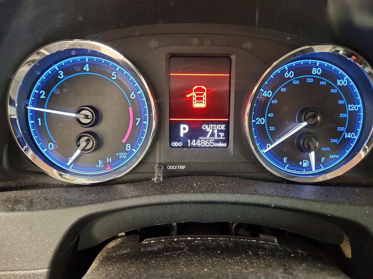2017 TOYOTA COROLLA