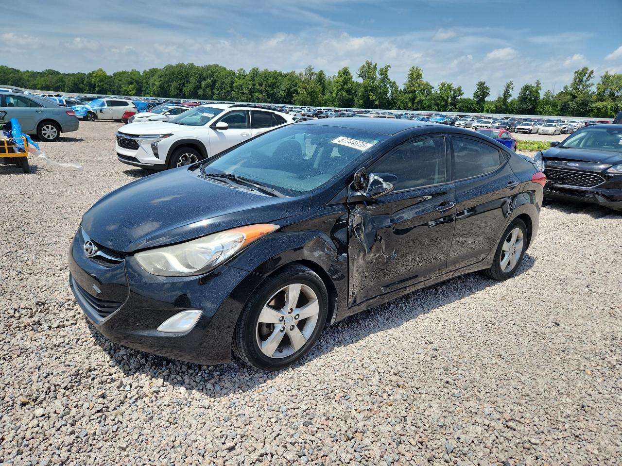 2013 HYUNDAI ELANTRA