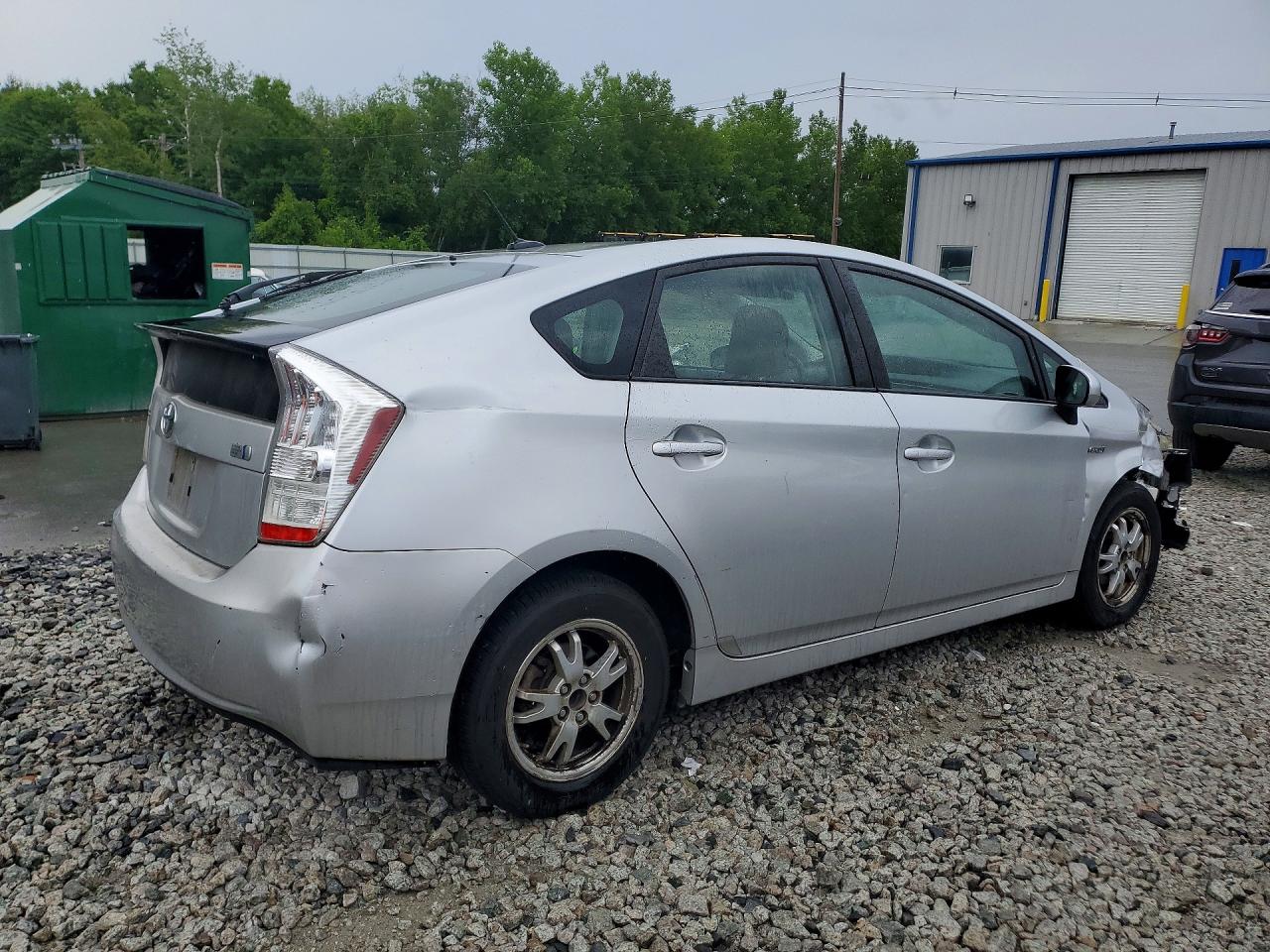 2011 TOYOTA PRIUS