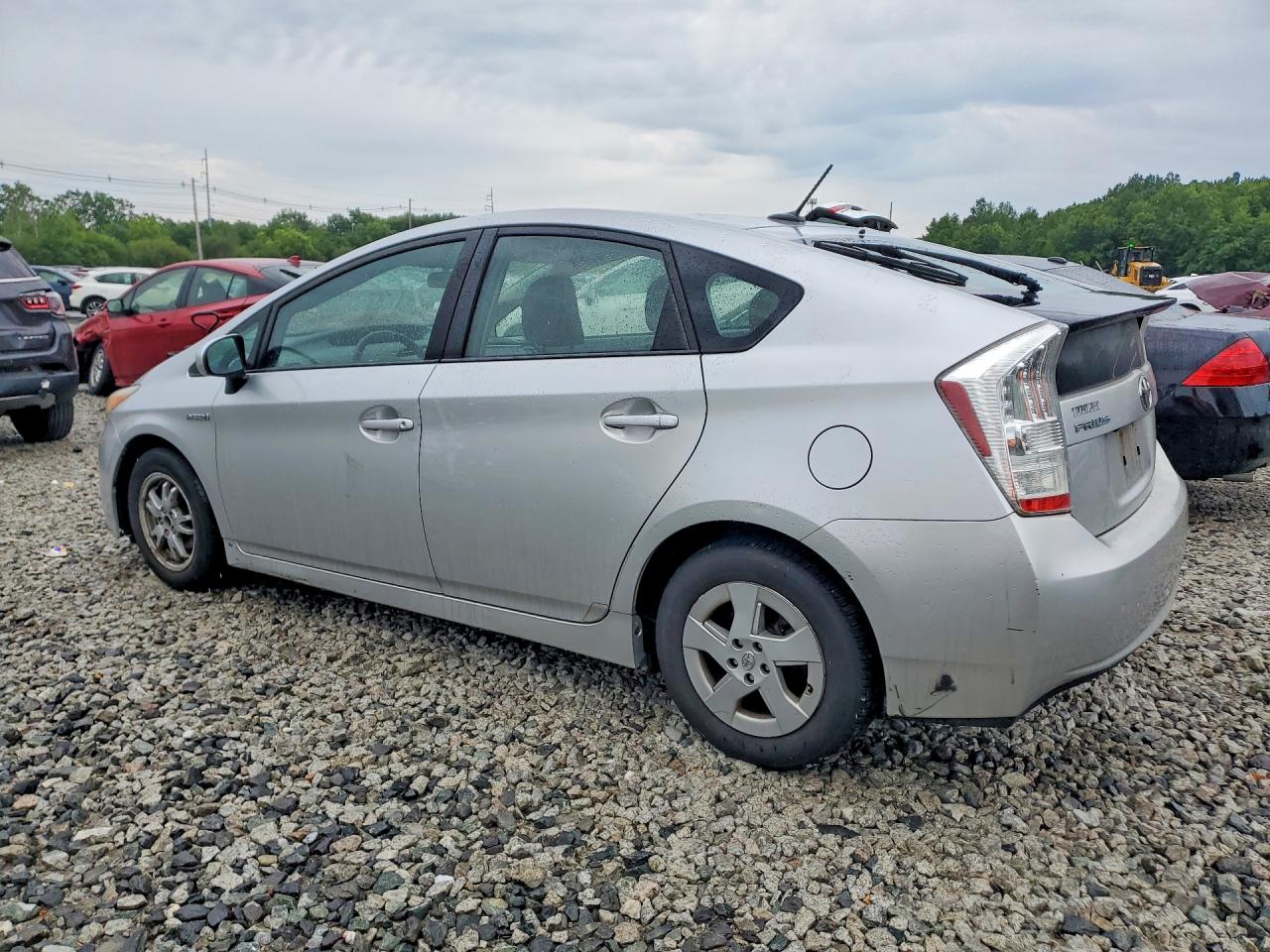 2011 TOYOTA PRIUS