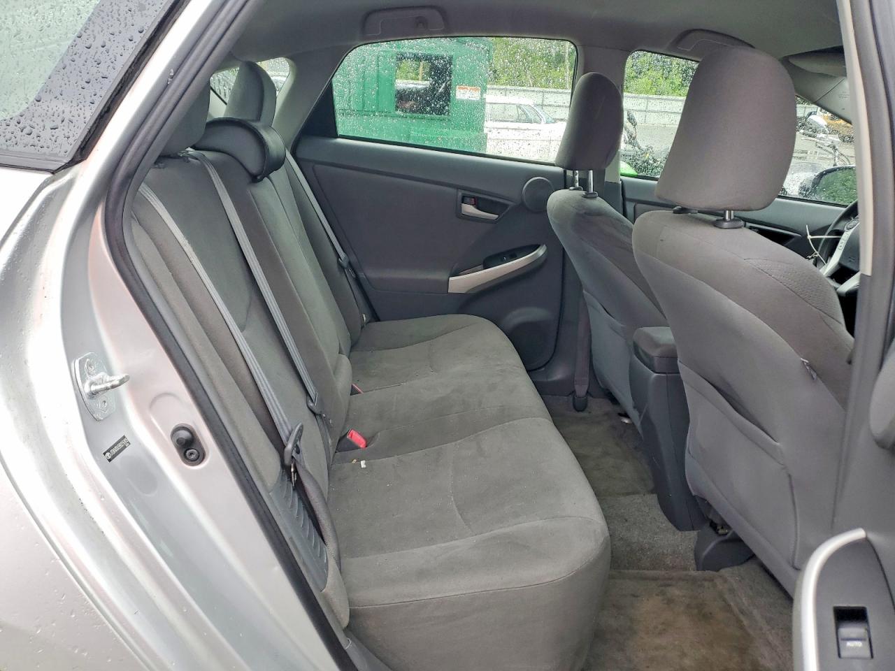 2011 TOYOTA PRIUS