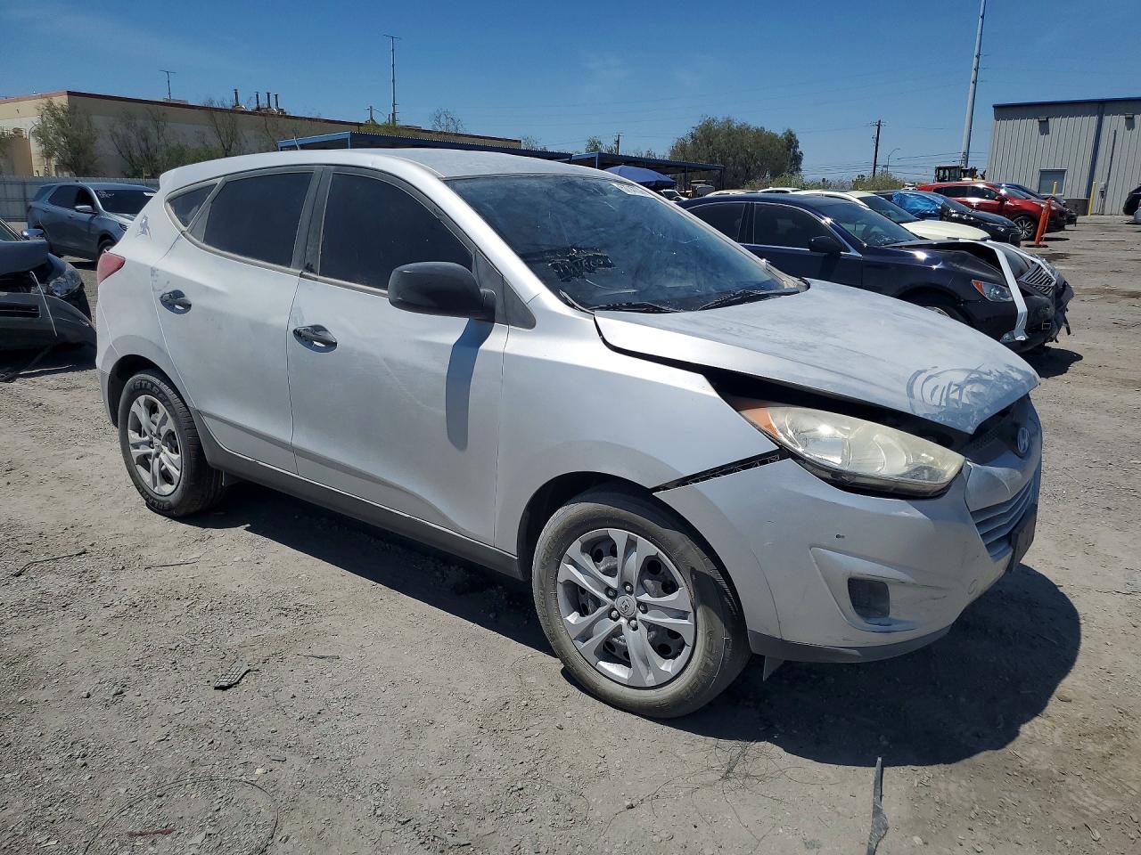 2010 HYUNDAI TUCSON