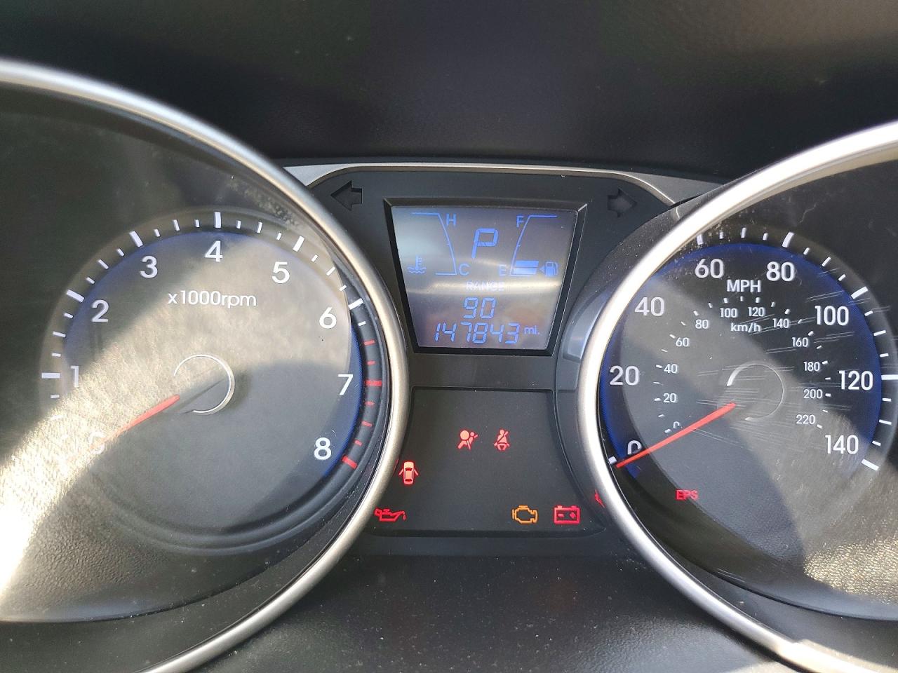 2010 HYUNDAI TUCSON