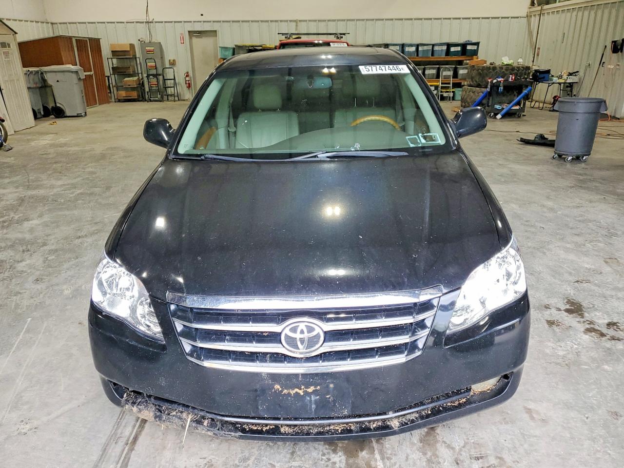2006 TOYOTA AVALON