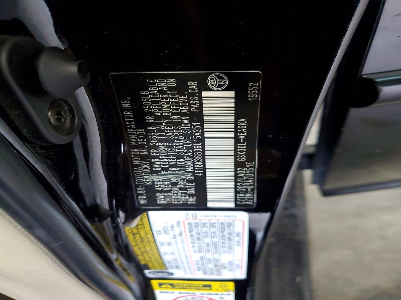 2006 TOYOTA AVALON