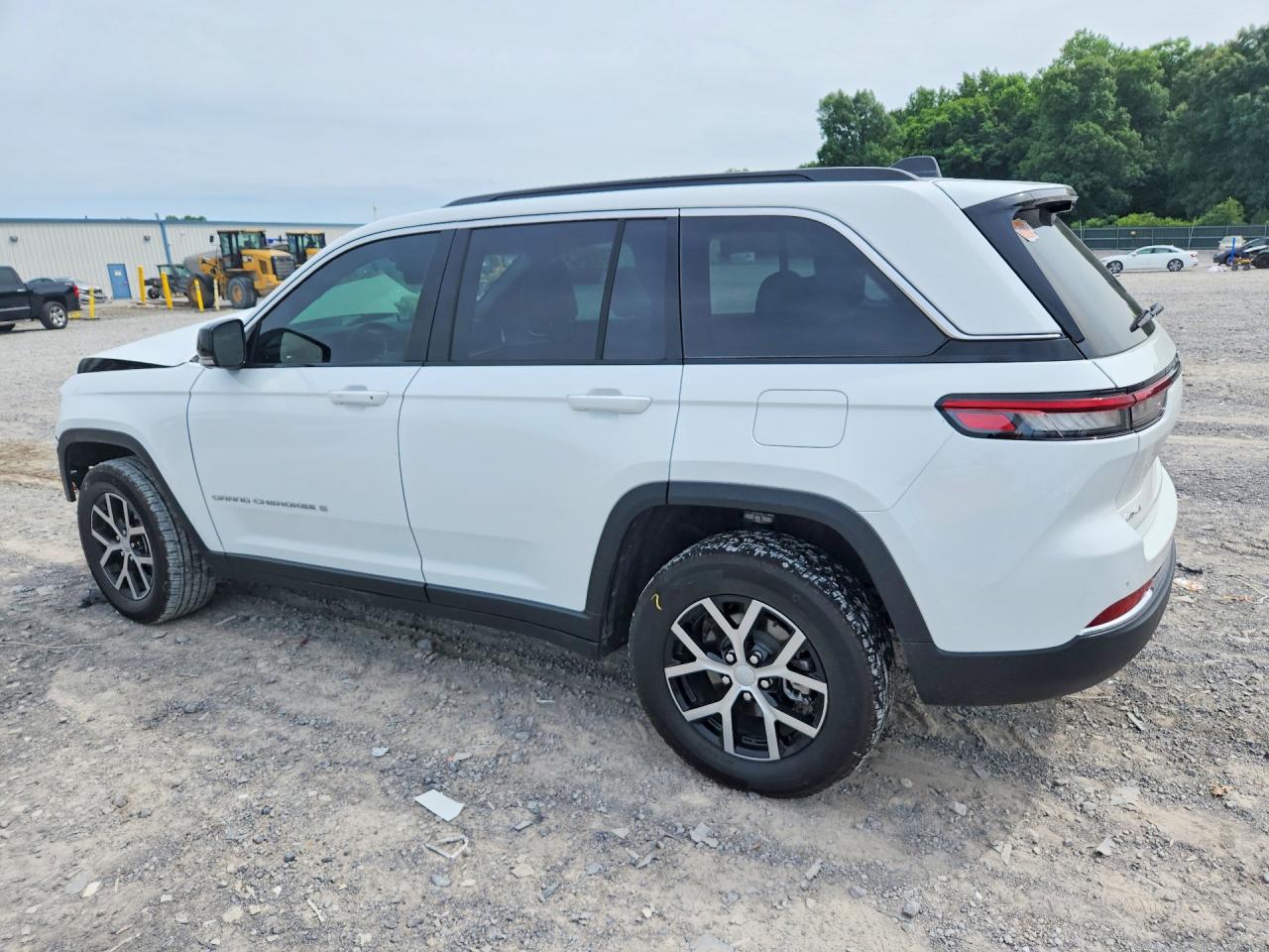 2025 JEEP CHEROKEE