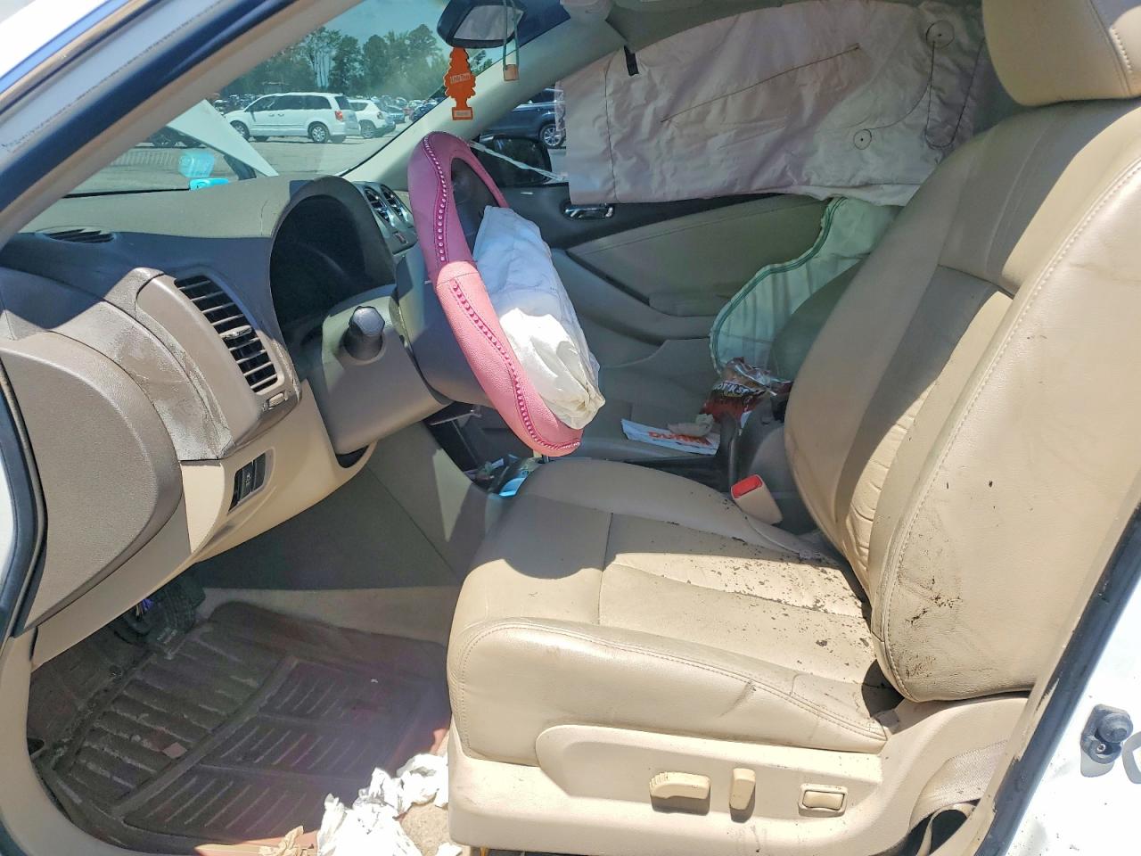 2011 NISSAN ALTIMA