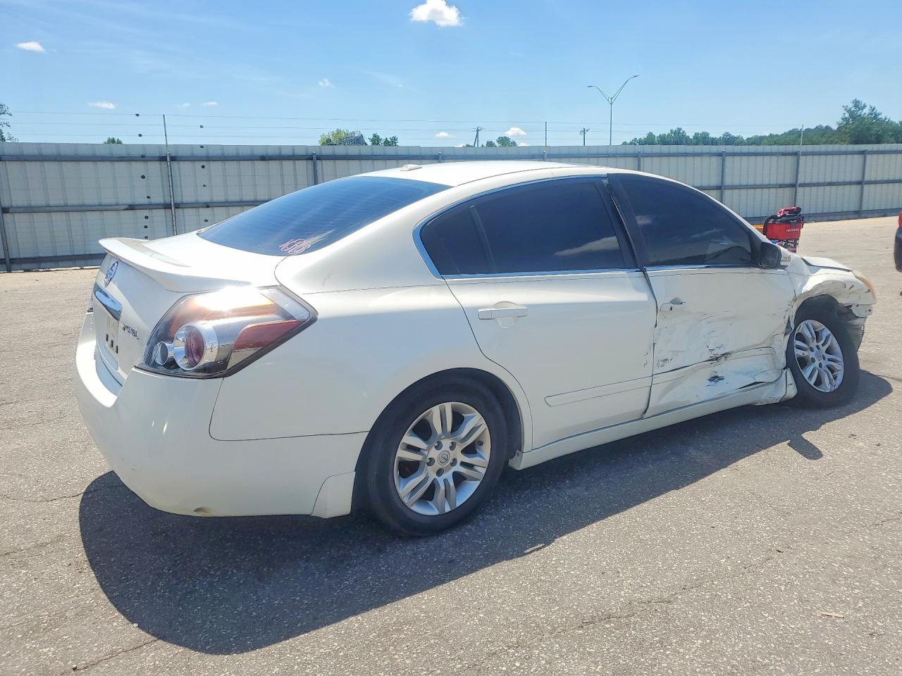 2011 NISSAN ALTIMA