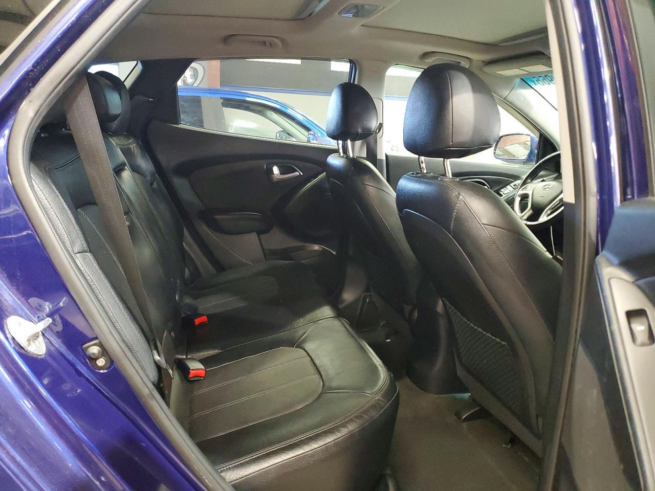 2012 HYUNDAI TUCSON
