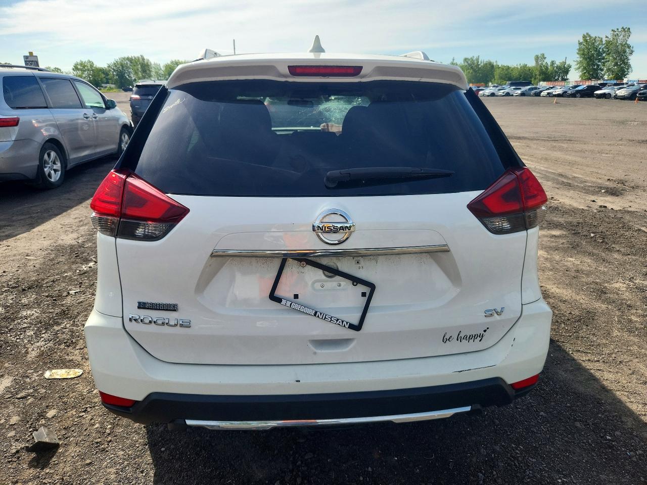 2017 NISSAN ROGUE
