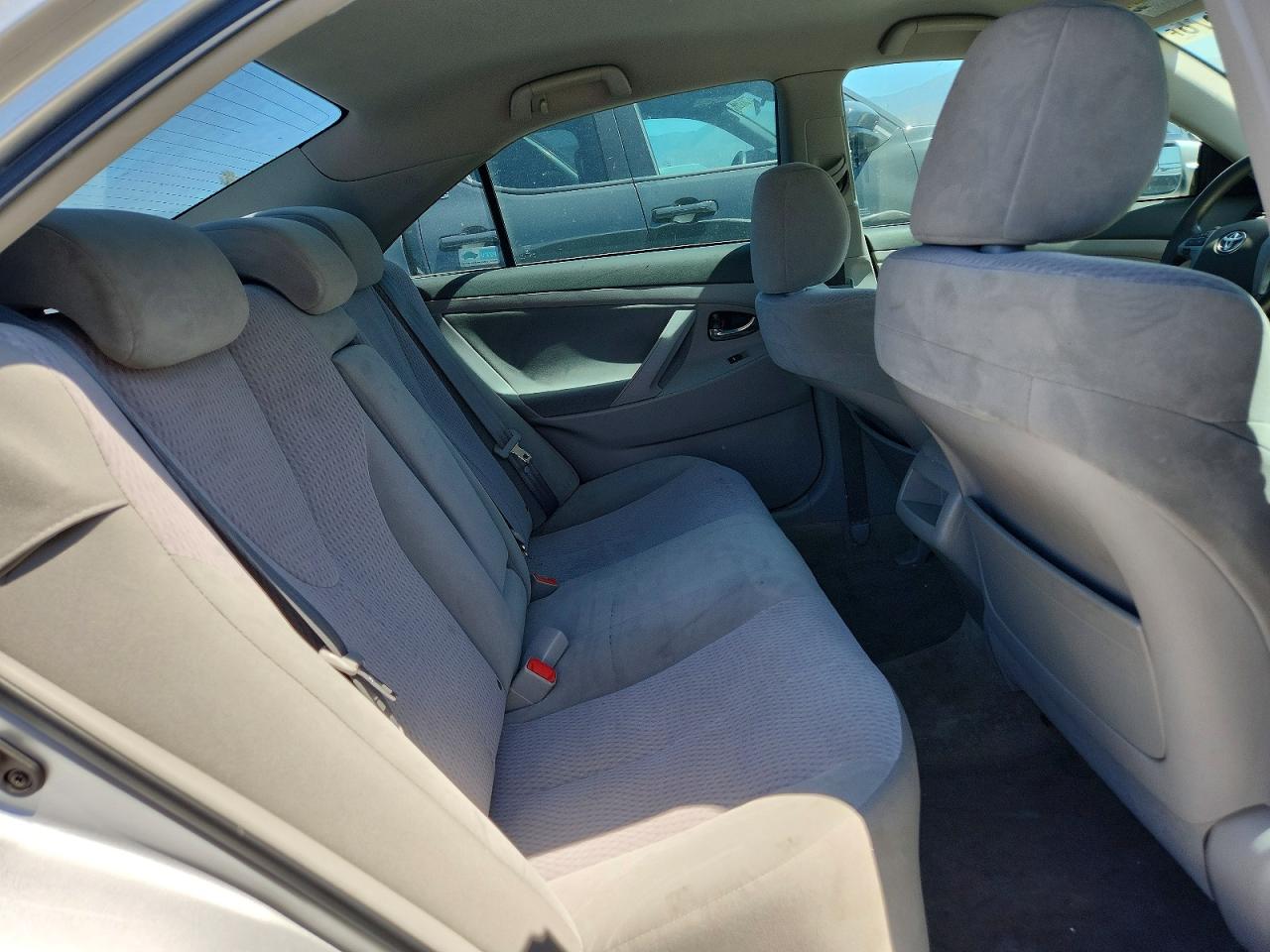 2010 TOYOTA CAMRY