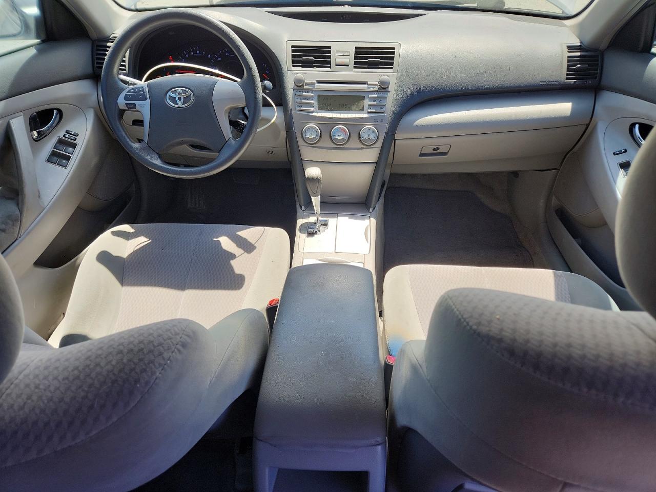 2010 TOYOTA CAMRY