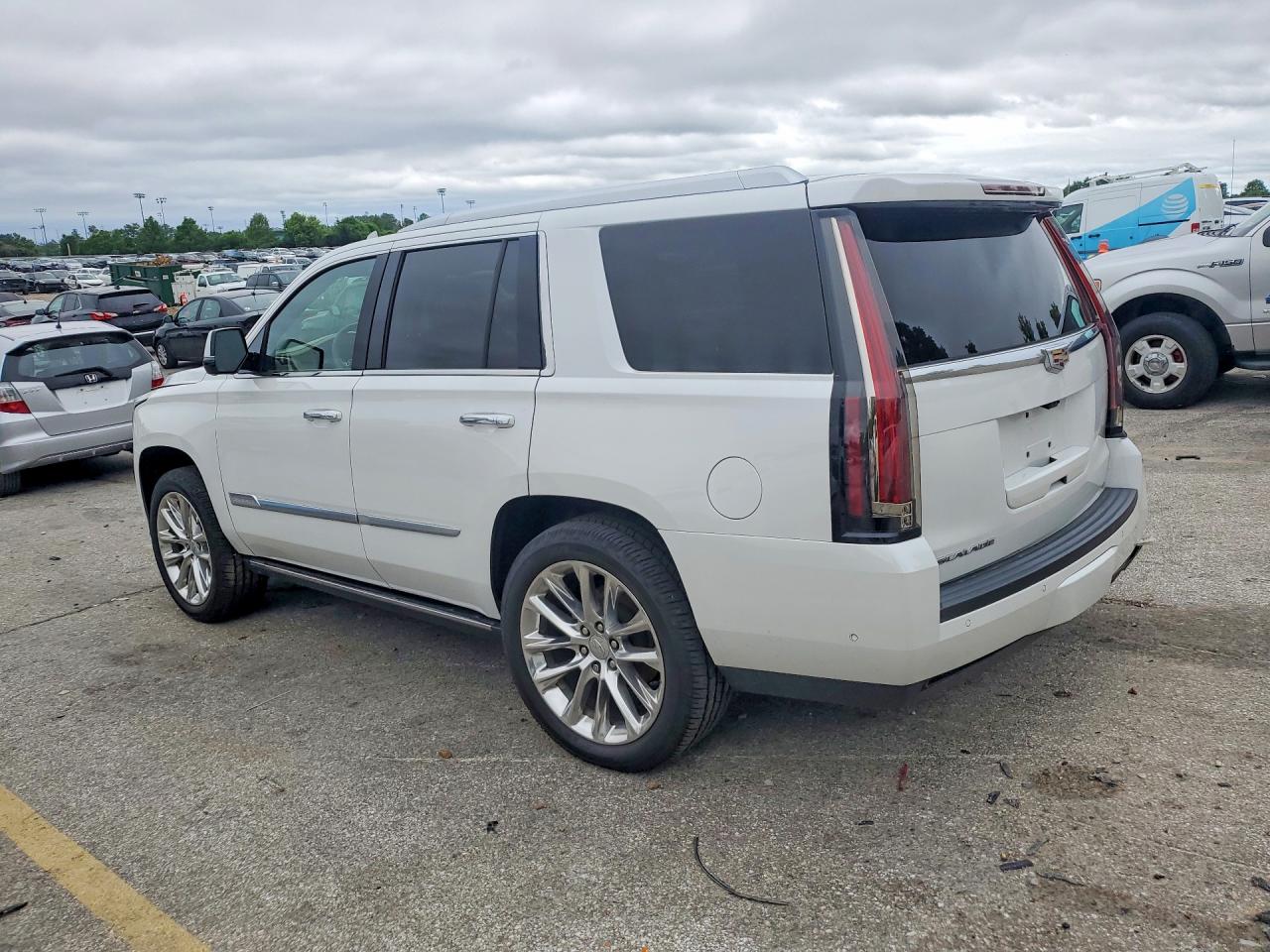 2020 CADILLAC ESCALADE