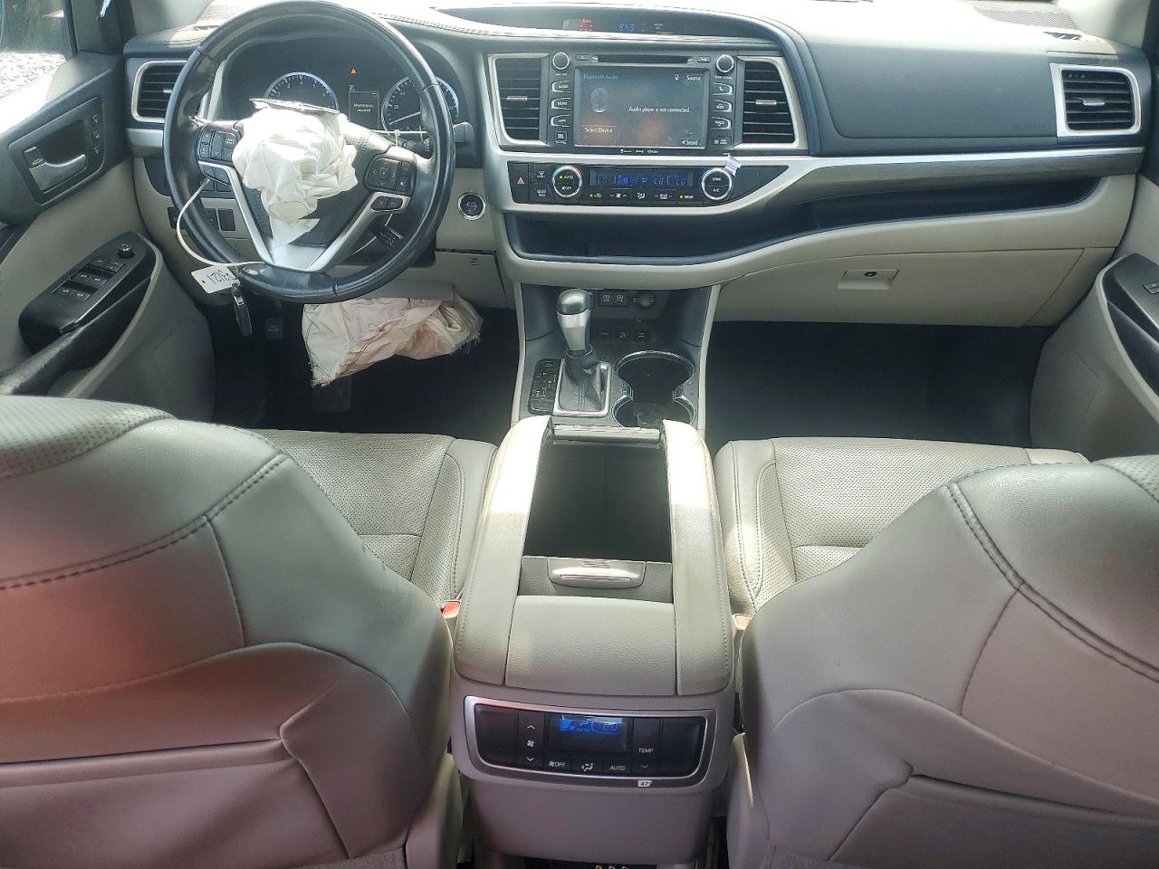 2017 TOYOTA HIGHLANDER