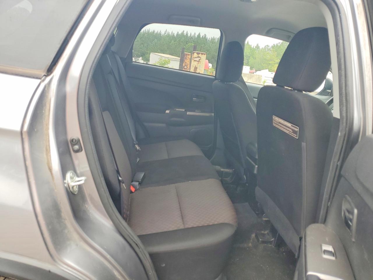 2018 MITSUBISHI OUTLANDER
