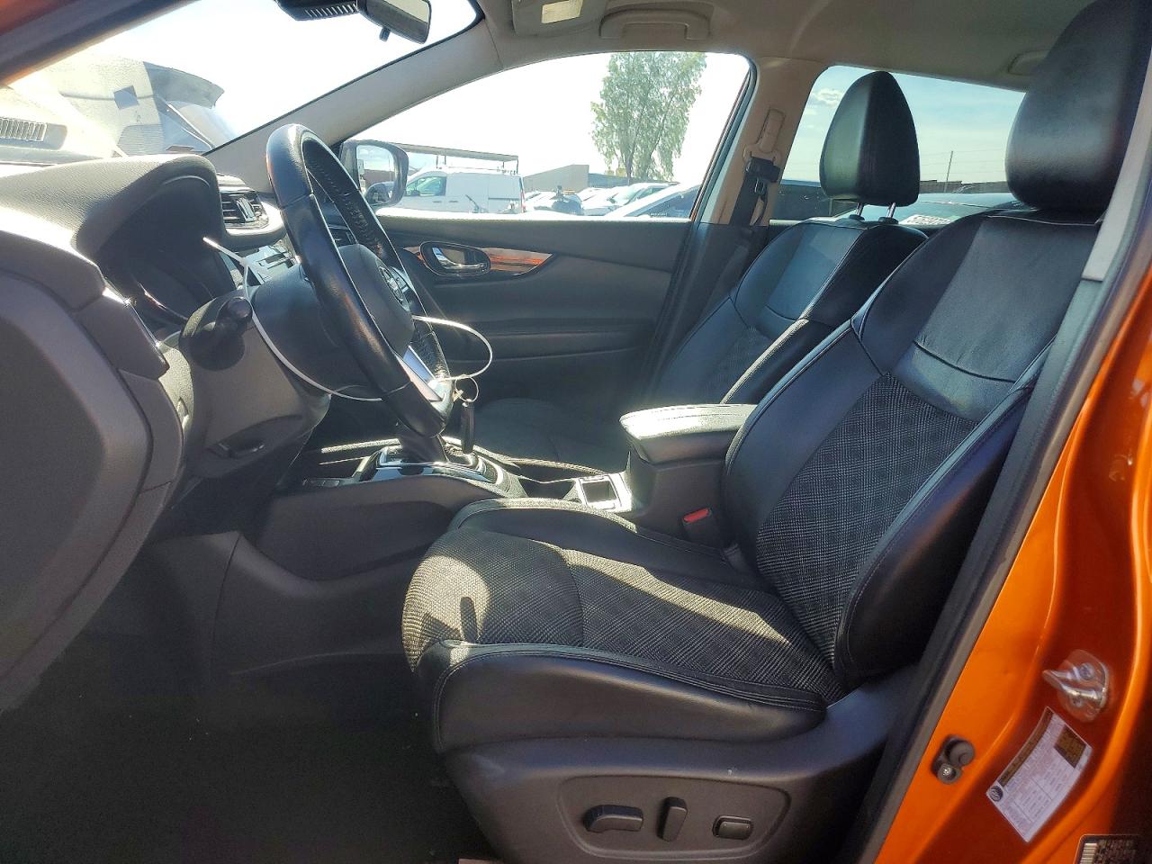 2021 NISSAN ROGUE