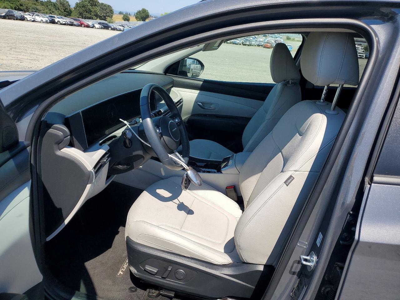 2025 HYUNDAI TUCSON