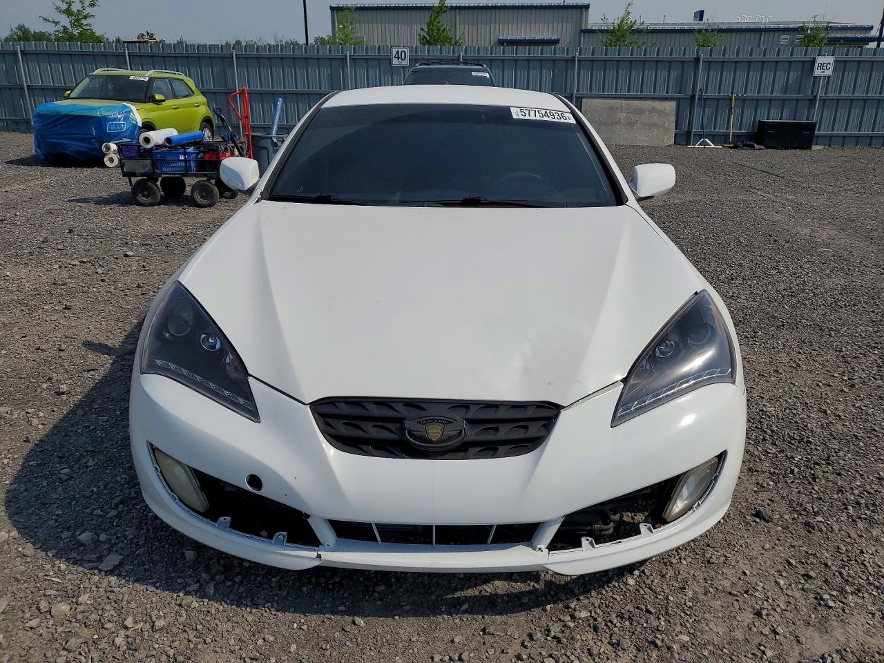 2010 HYUNDAI GENESIS