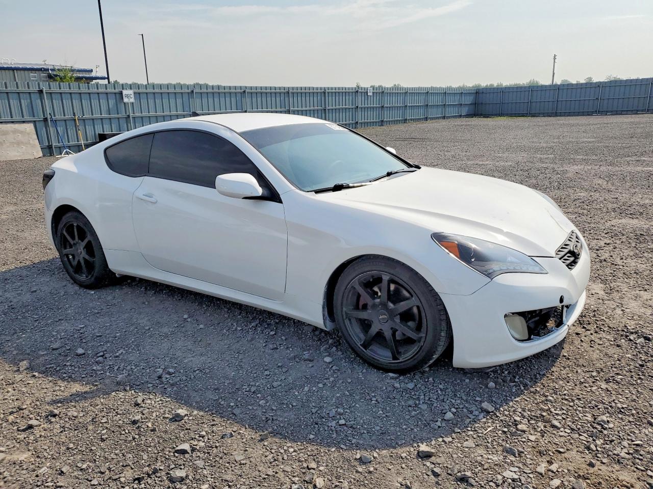 2010 HYUNDAI GENESIS
