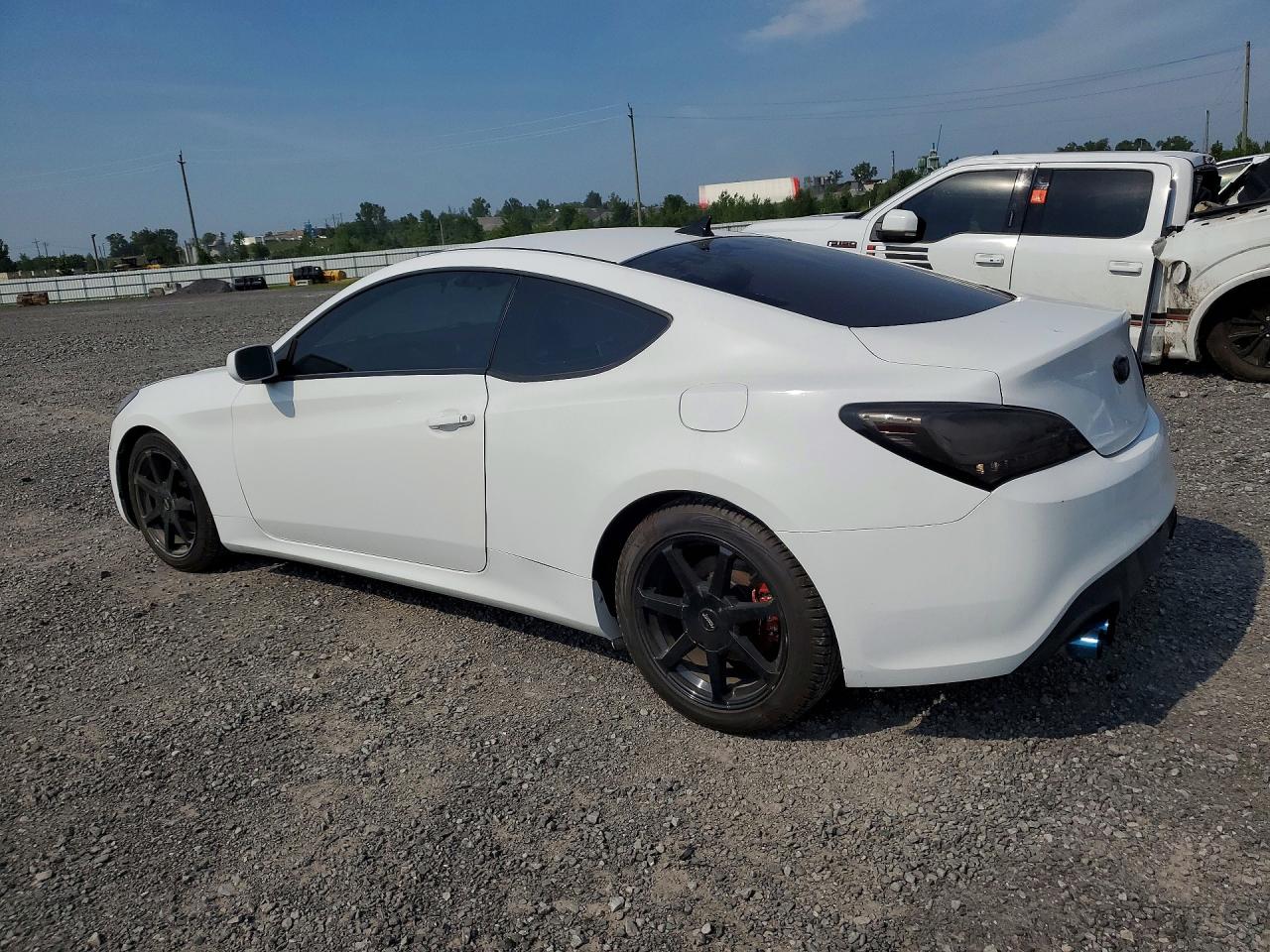 2010 HYUNDAI GENESIS