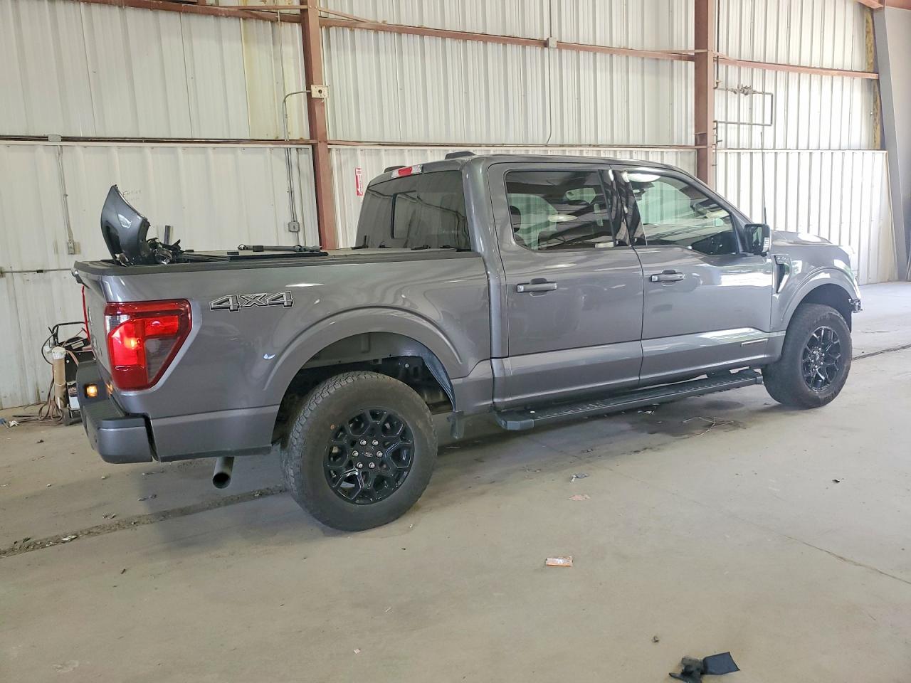 2024 FORD F150
